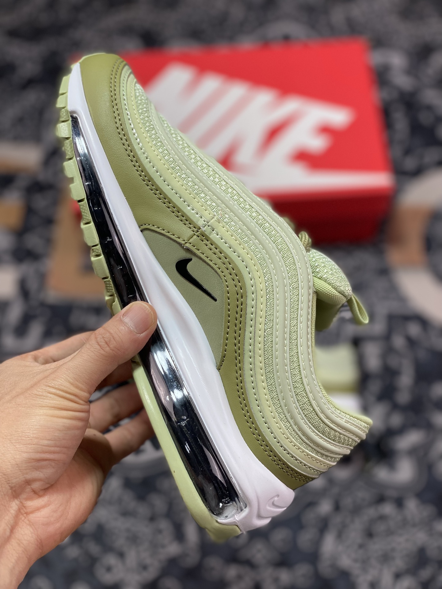 Nike Air Max 97 ”Olive Aura” retro air cushion all-match casual sports jogging shoes ”olive green black and white” CI7388-301