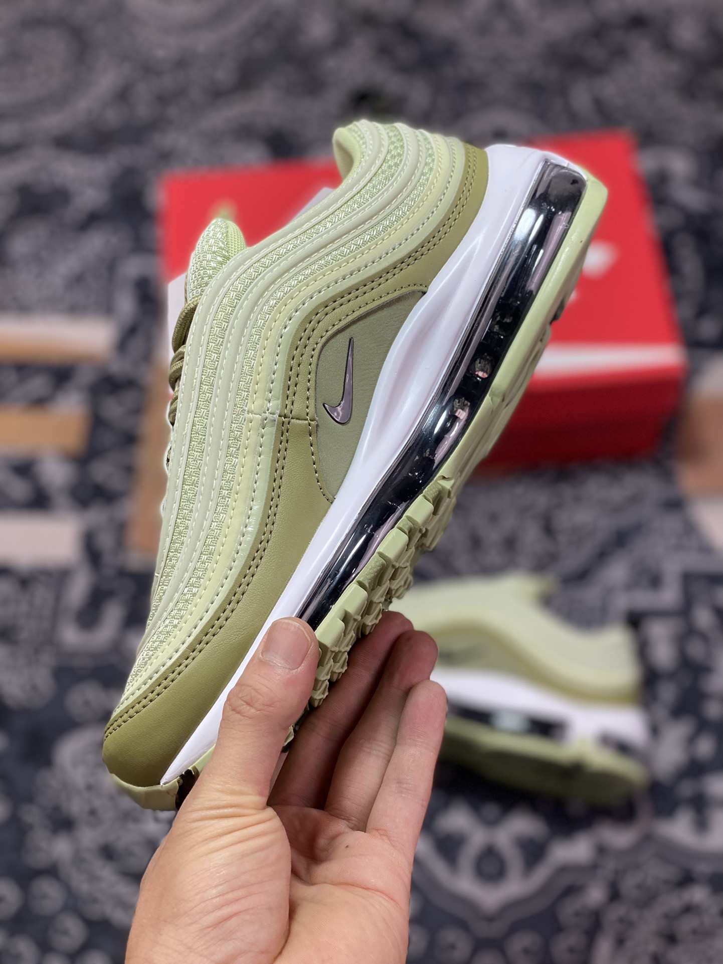 Nike Air Max 97 ”Olive Aura” retro air cushion all-match casual sports jogging shoes ”olive green black and white” CI7388-301