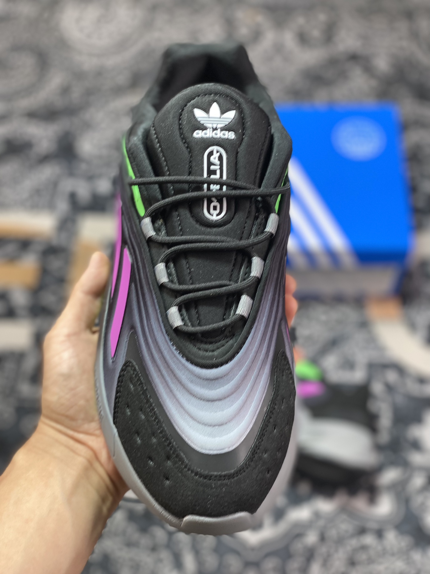 Adidas Clover Originals Ozelia series low-top jogging shoes ”mesh gradient black gray purple fluorescent green” H04249