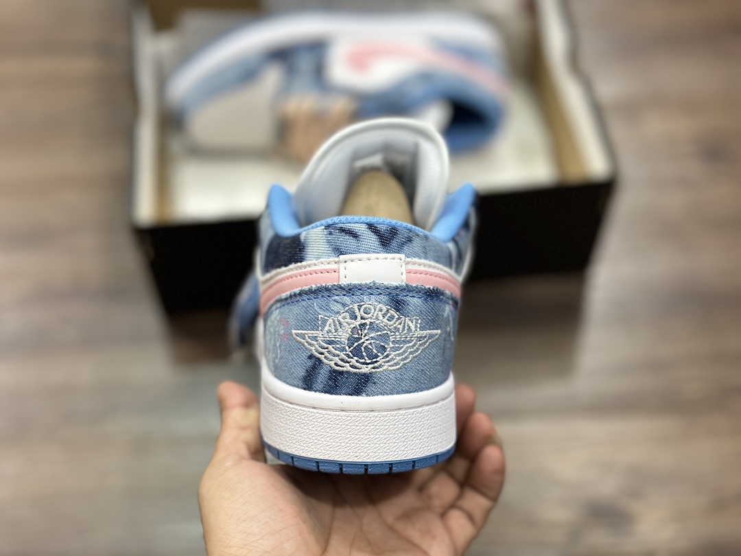 200 Air Jordan 1 Low aj1 乔1低帮篮球鞋  DM8947-100