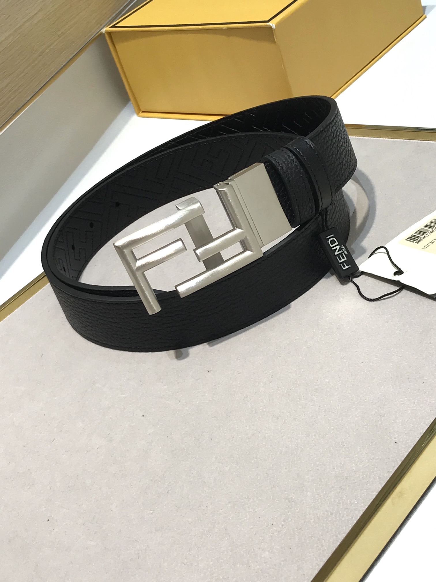配送包装打孔针宽35MM双面皮带双面