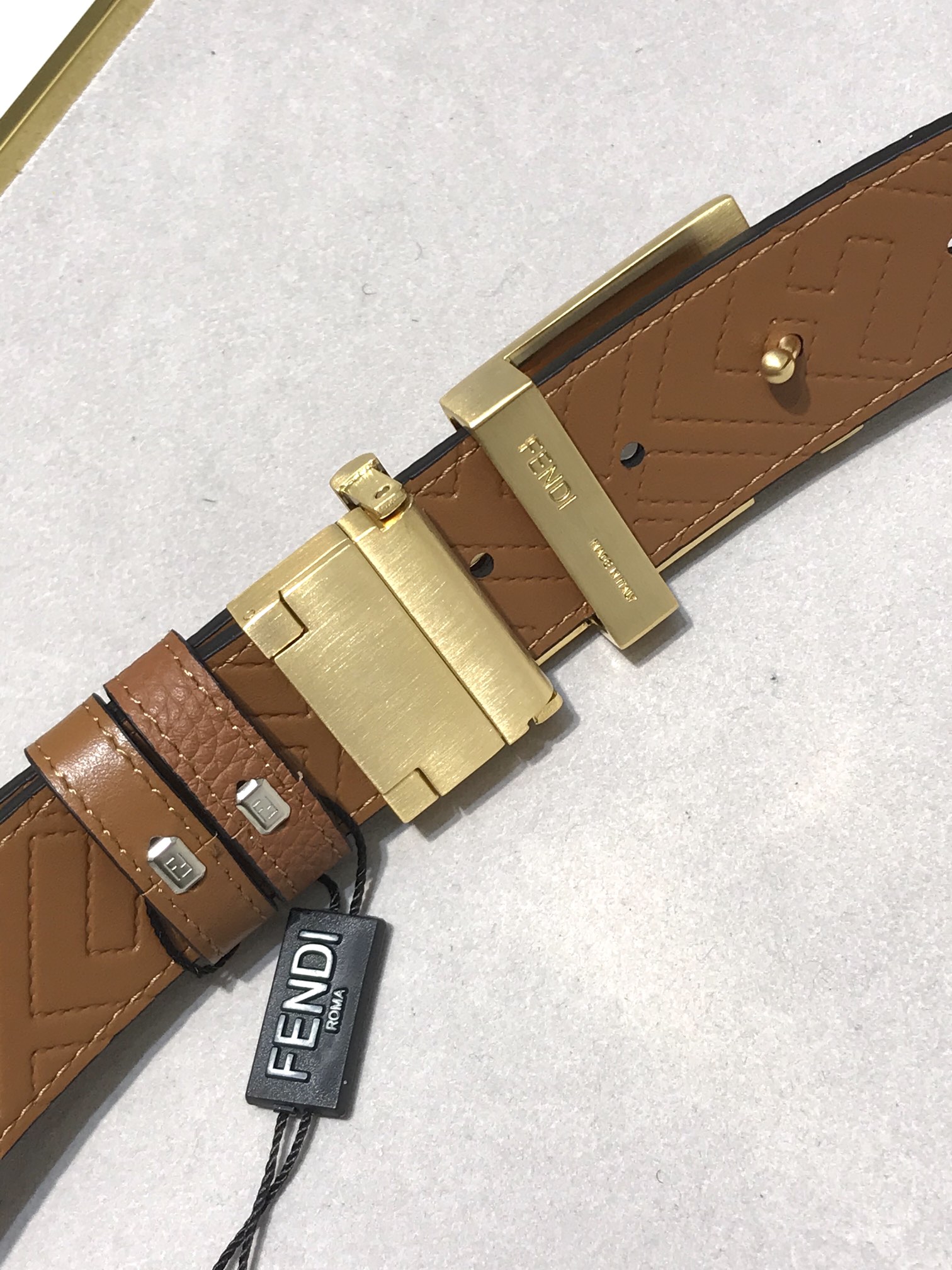 配送包装打孔针宽35MM双面皮带双面