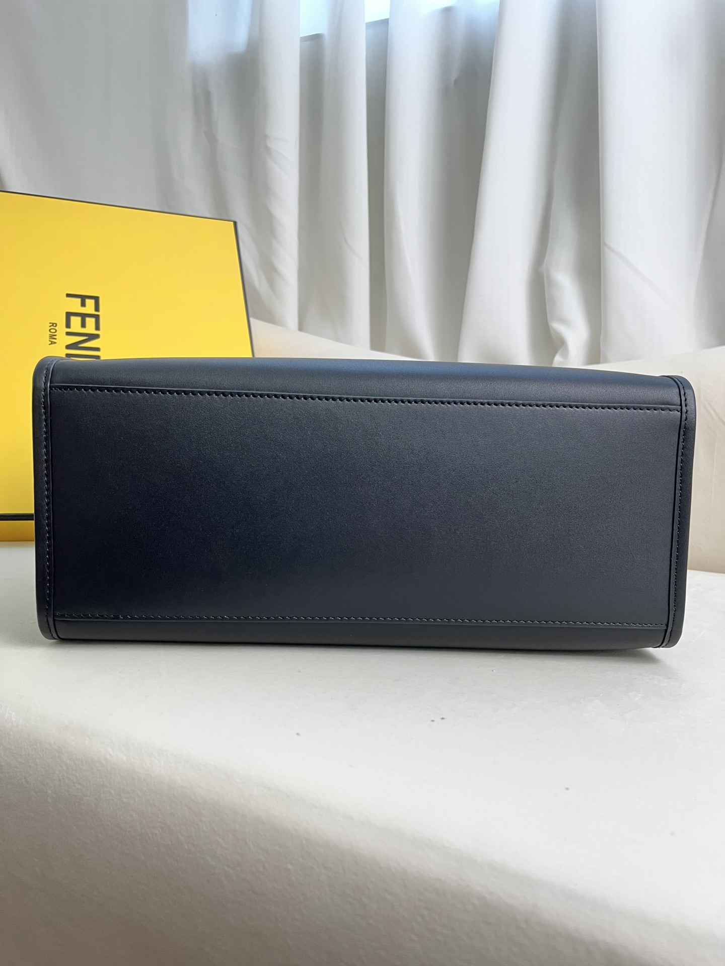 Fendi Sunshine Medium Leather Tote Bag - Black Leather Handbag for Women 9 i1685600677 8523 8