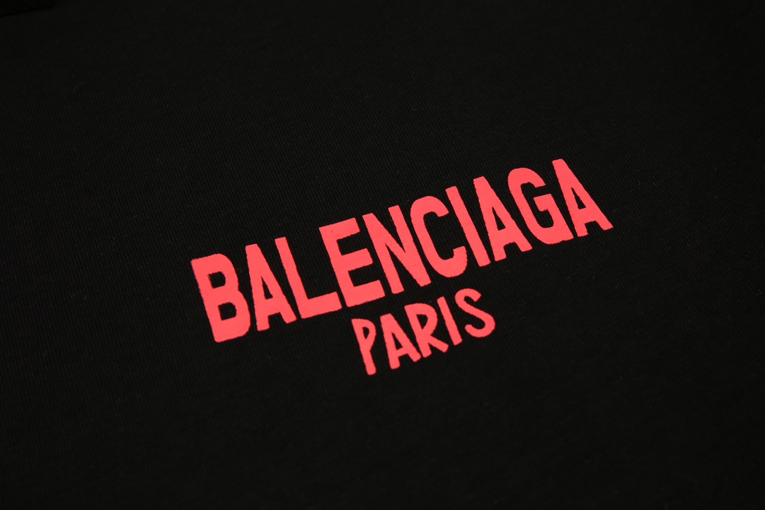 170 Balenciga/巴黎世家2023SS 网页字母logo短袖