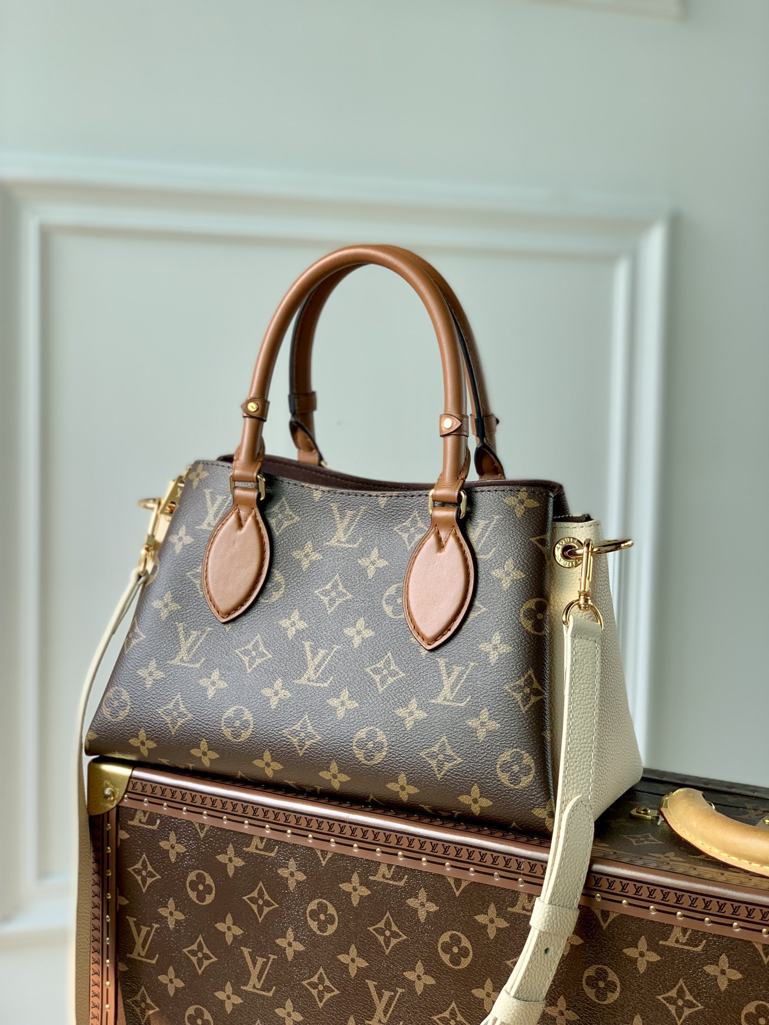 Louis Vuitton Bags Handbags Most Desired
 White Splicing Monogram Canvas M46495