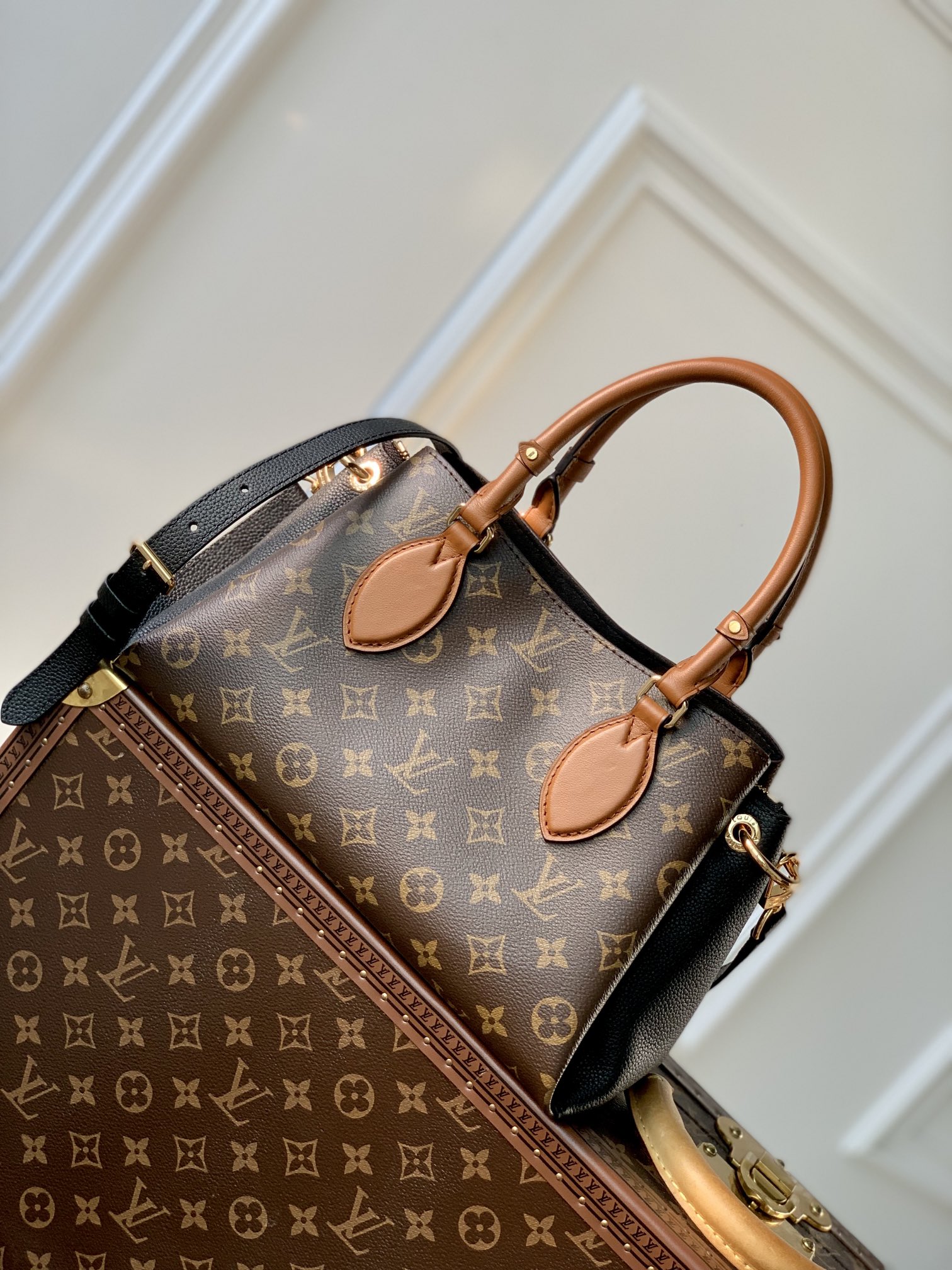 Louis Vuitton Bags Handbags Black Splicing Monogram Canvas M46495