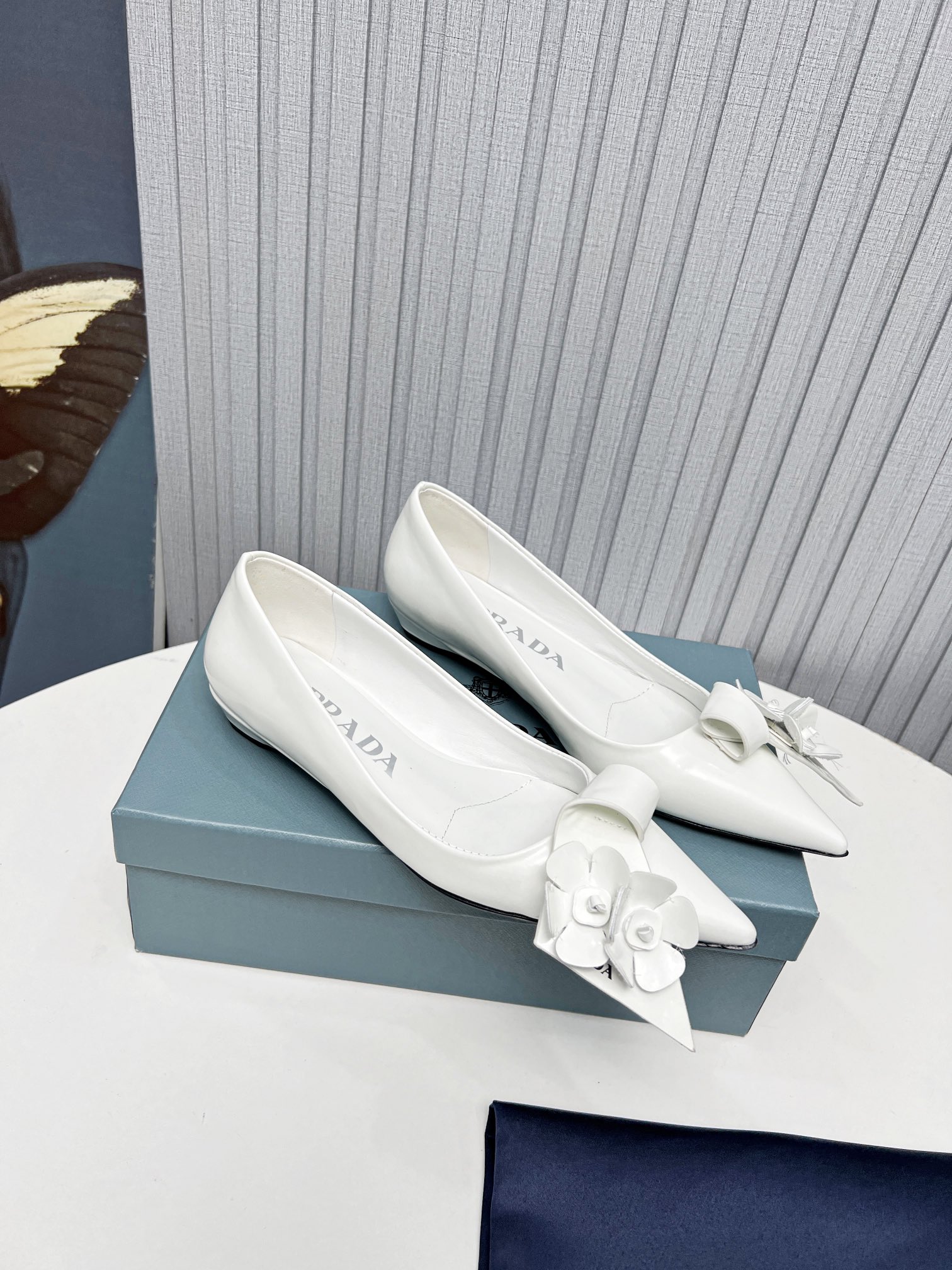 fábrica 2023 SSS relanzamiento Prada últimas botas largas y cortas, sandalias zapatos individuales, 