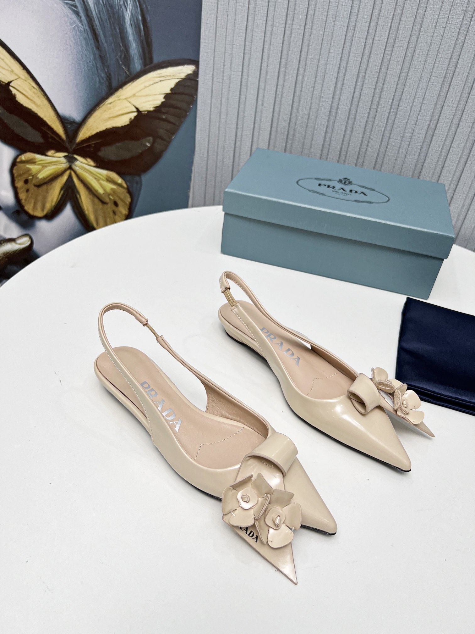 fábrica 2023 SSS relanzamiento Prada últimas botas largas y cortas, sandalias zapatos individuales, 