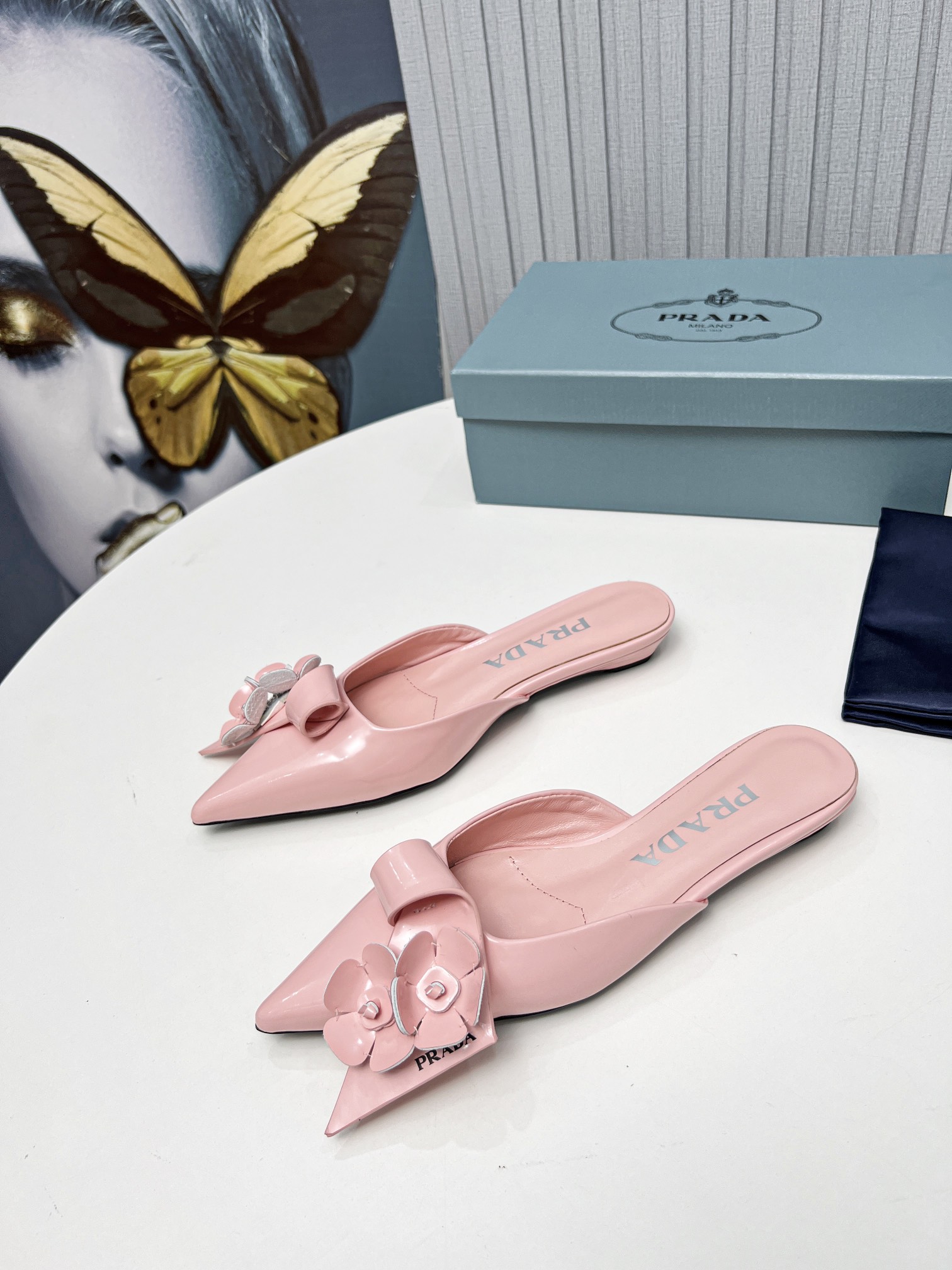 fábrica 2023 SSS relanzamiento Prada últimas botas largas y cortas, sandalias zapatos individuales, 