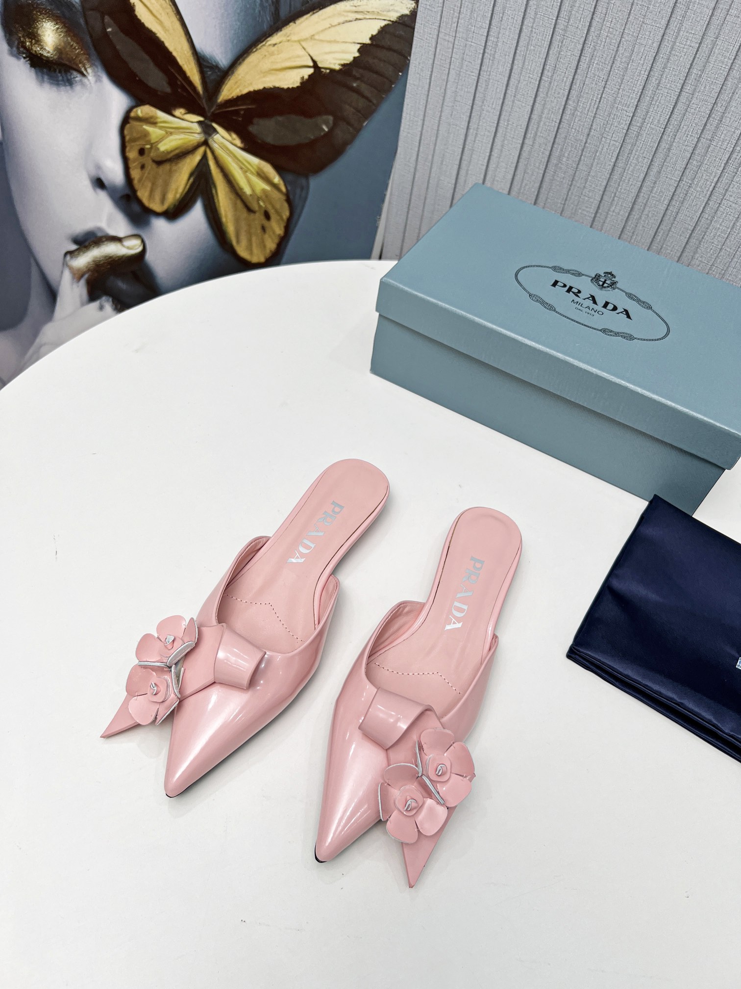 fábrica 2023 SSS relanzamiento Prada últimas botas largas y cortas, sandalias zapatos individuales, 