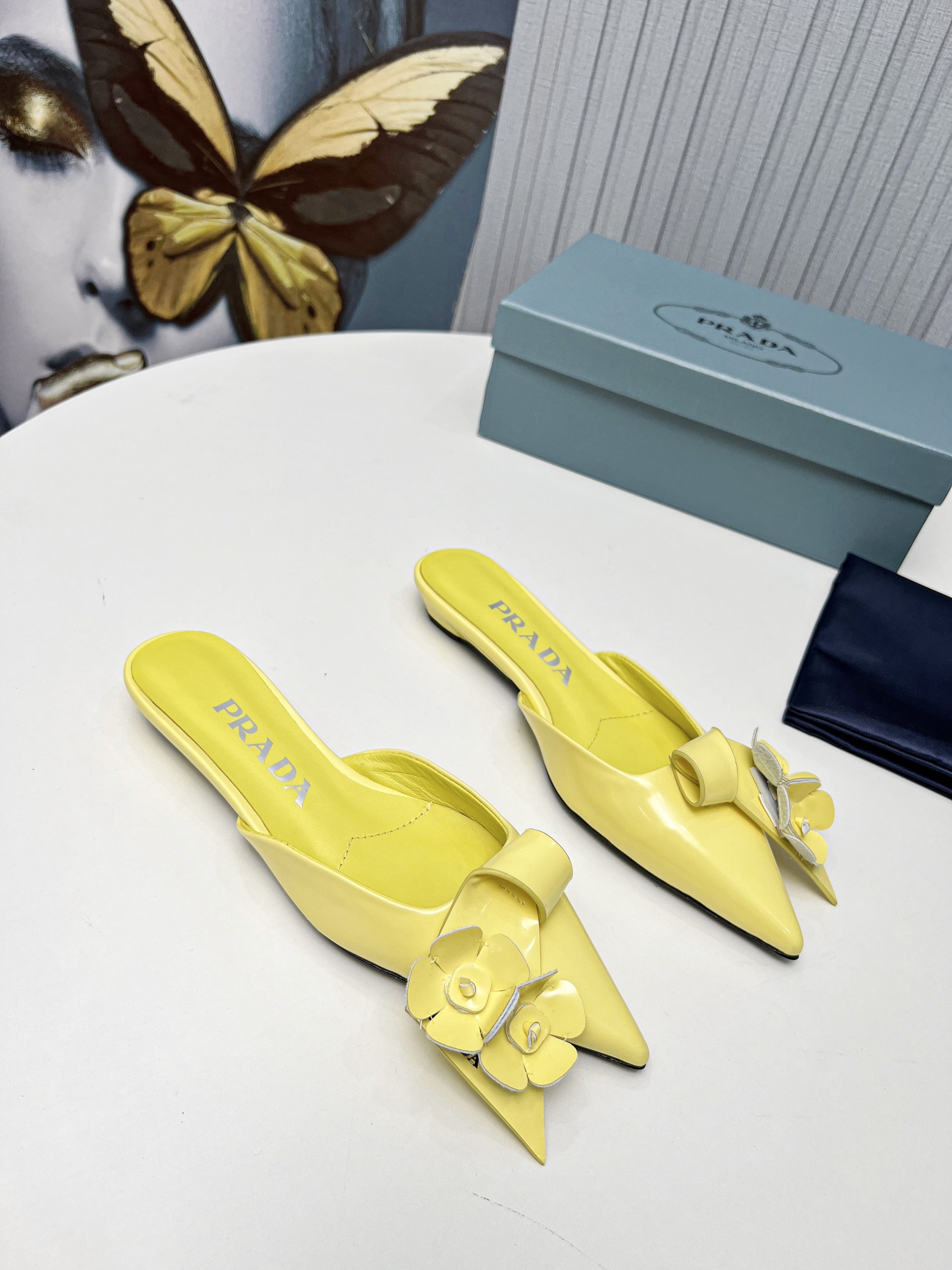 fábrica 2023 SSS relanzamiento Prada últimas botas largas y cortas, sandalias zapatos individuales, 