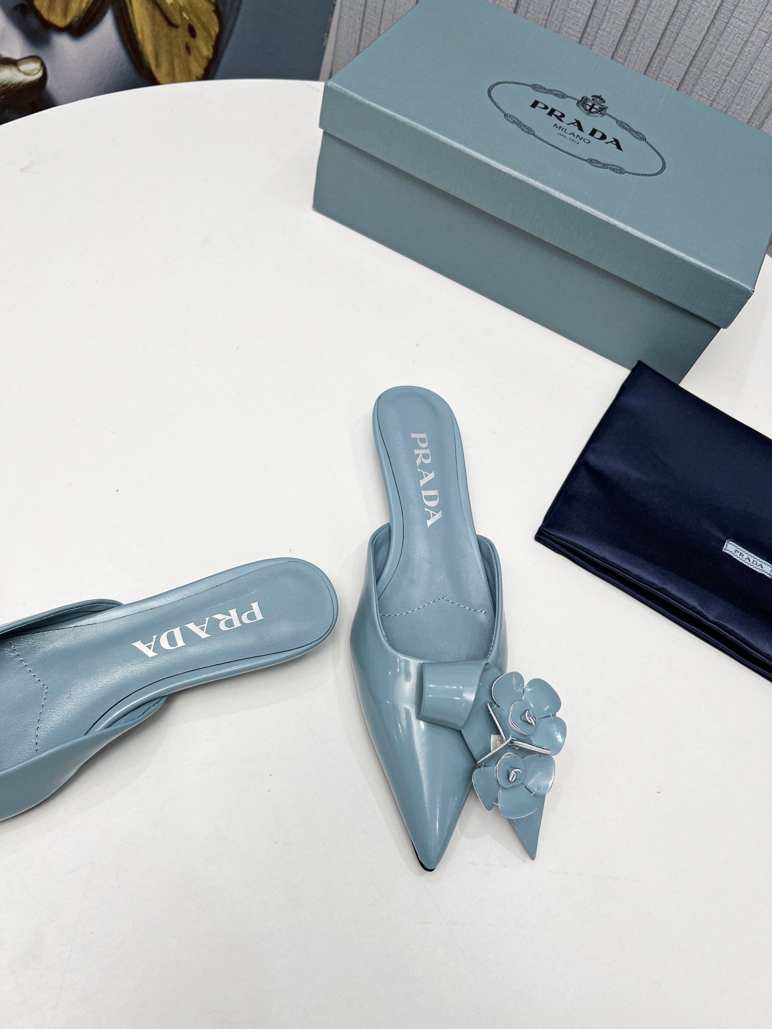 fábrica 2023 SSS relanzamiento Prada últimas botas largas y cortas, sandalias zapatos individuales, 