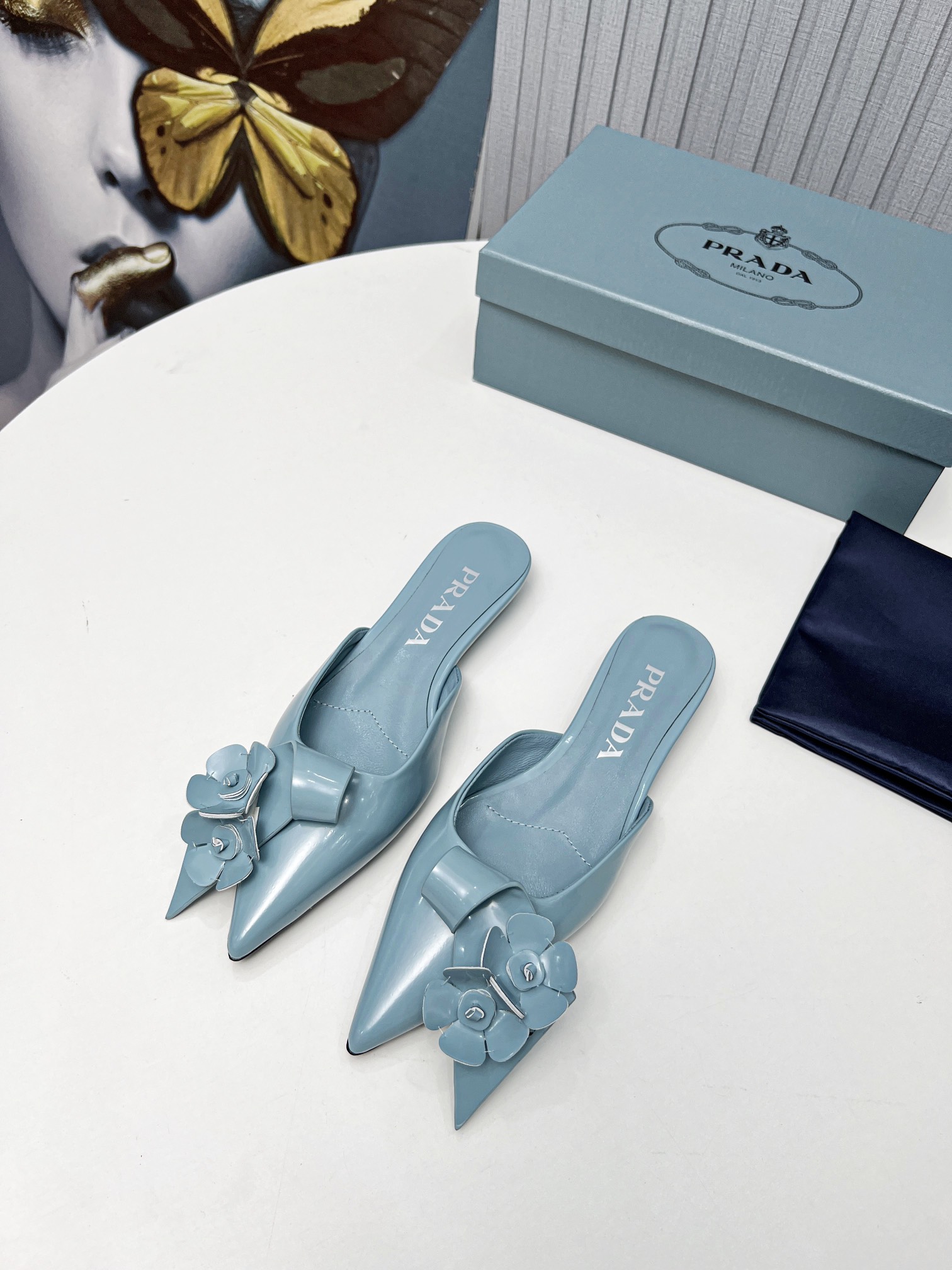 fábrica 2023 SSS relanzamiento Prada últimas botas largas y cortas, sandalias zapatos individuales, 