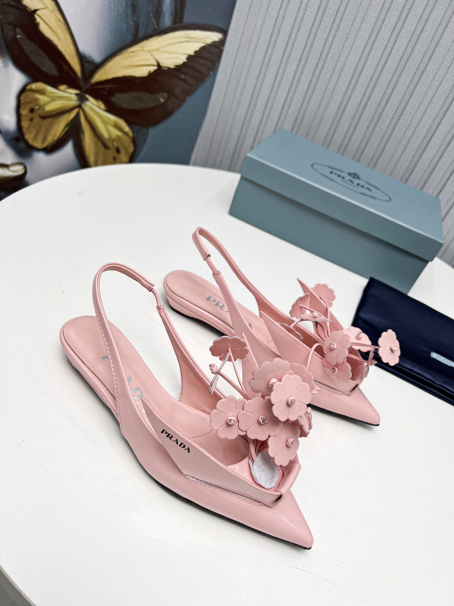 fábrica 2023 SSS relanzamiento Prada últimas botas largas y cortas, sandalias zapatos individuales, 