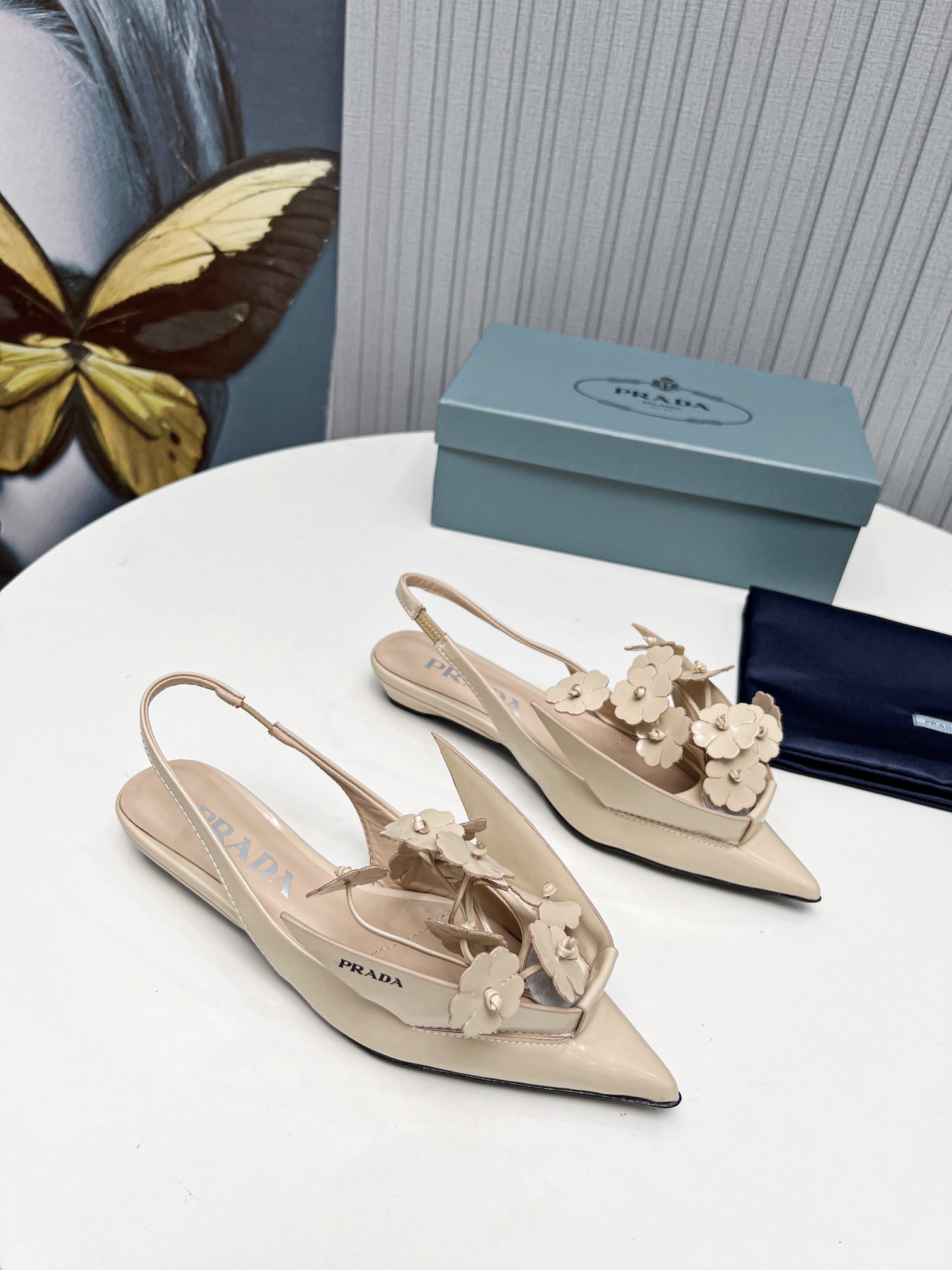 fábrica 2023 SSS relanzamiento Prada últimas botas largas y cortas, sandalias zapatos individuales, 