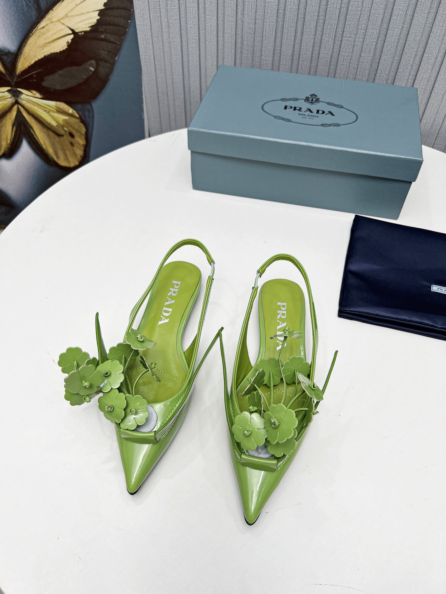 fábrica 2023 SSS relanzamiento Prada últimas botas largas y cortas, sandalias zapatos individuales, 