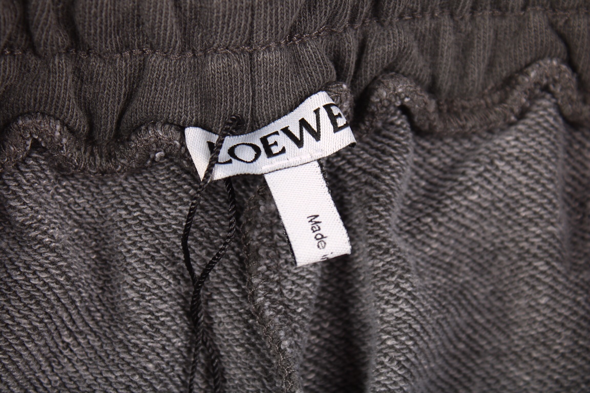 190 Loewe罗意威 23SS 火焰短裤