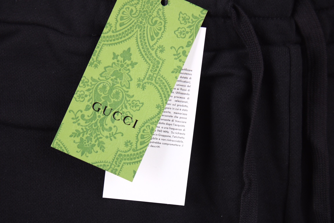 190 Gucci 古驰23SS 字母logo短裤