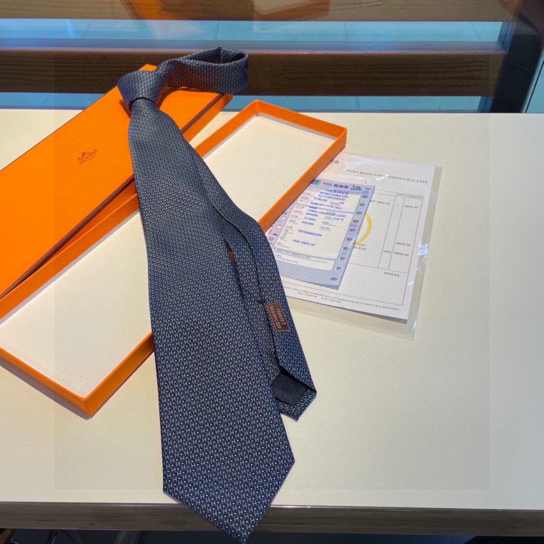 配包装男士新款领带系列H圆点领带稀有