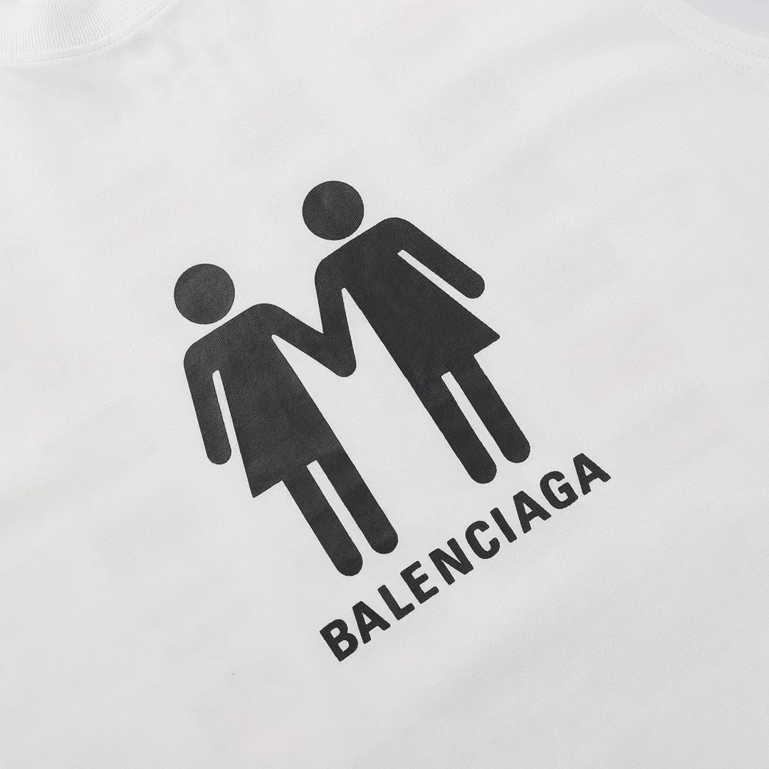 150 Balenciaga 巴黎世家PRIDE双人像国旗短袖T恤