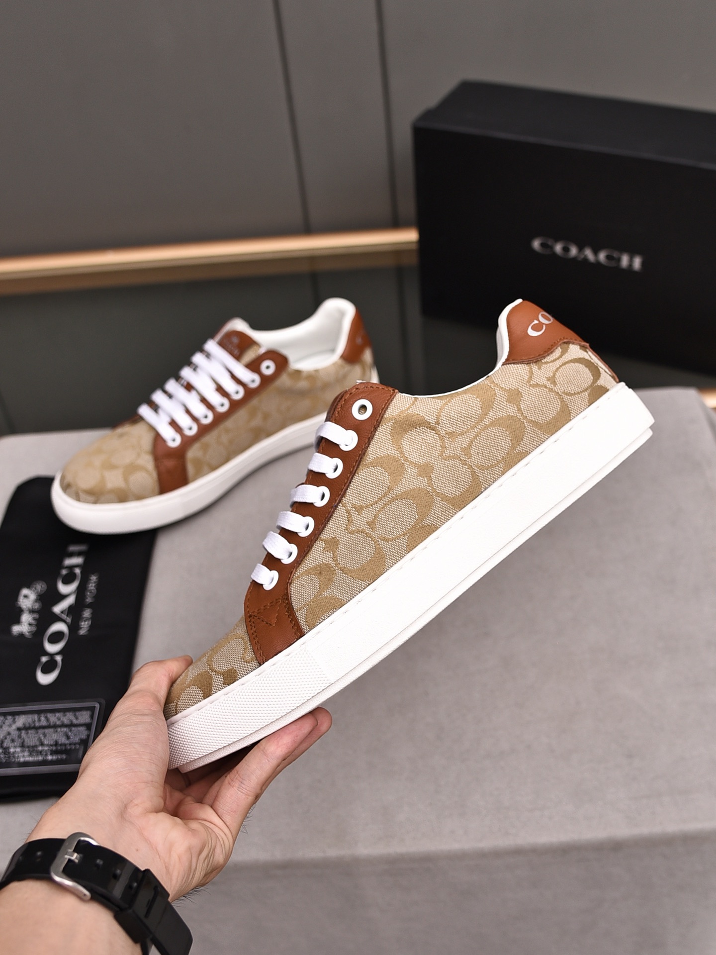 Coach Men's Low-Top Lace-Up Sneakers Casual Fashion All-Match Shoes 3 i1685634187 24 1