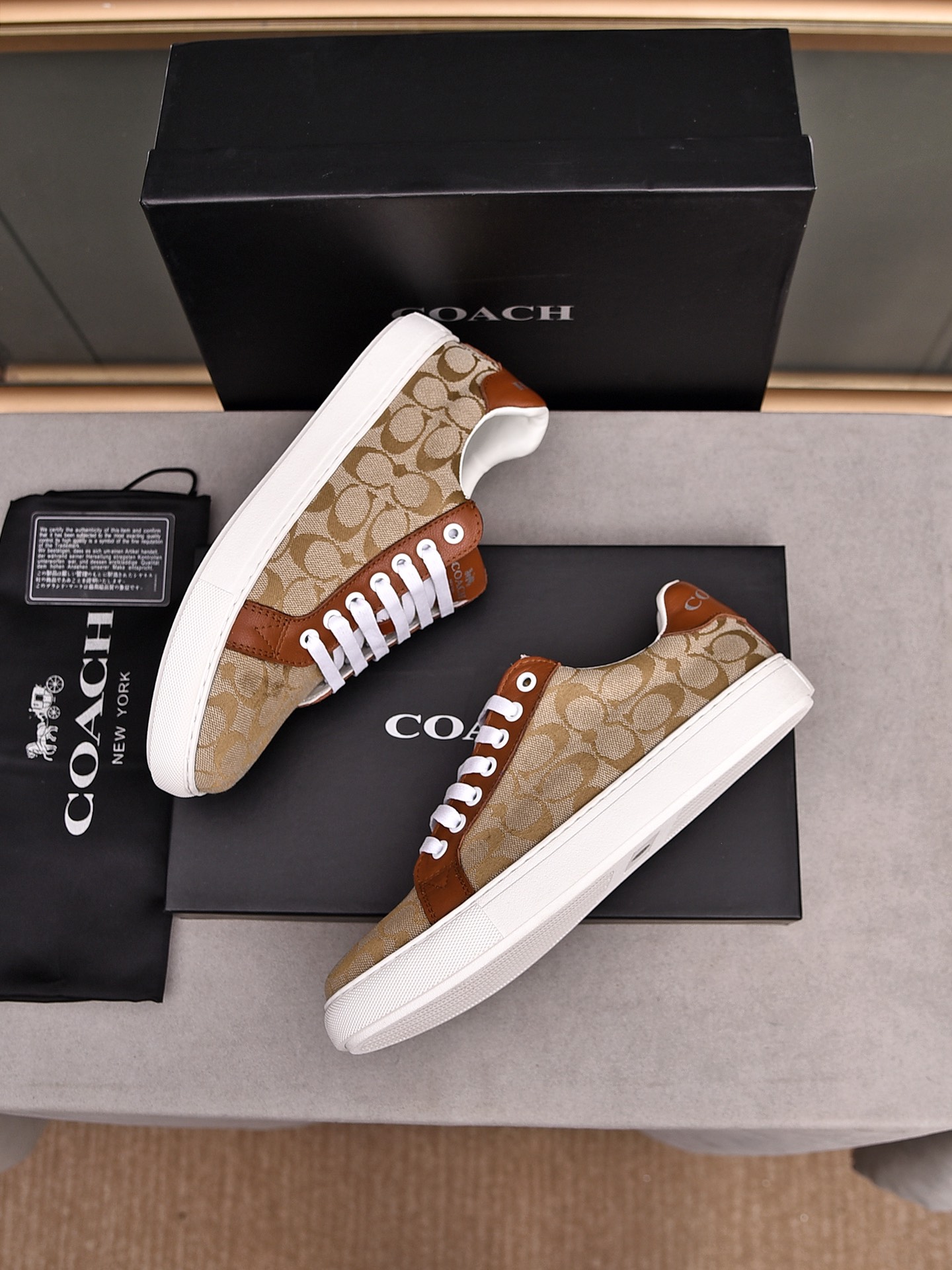 Coach Men's Low-Top Lace-Up Sneakers Casual Fashion All-Match Shoes 8 i1685634187 4950 6