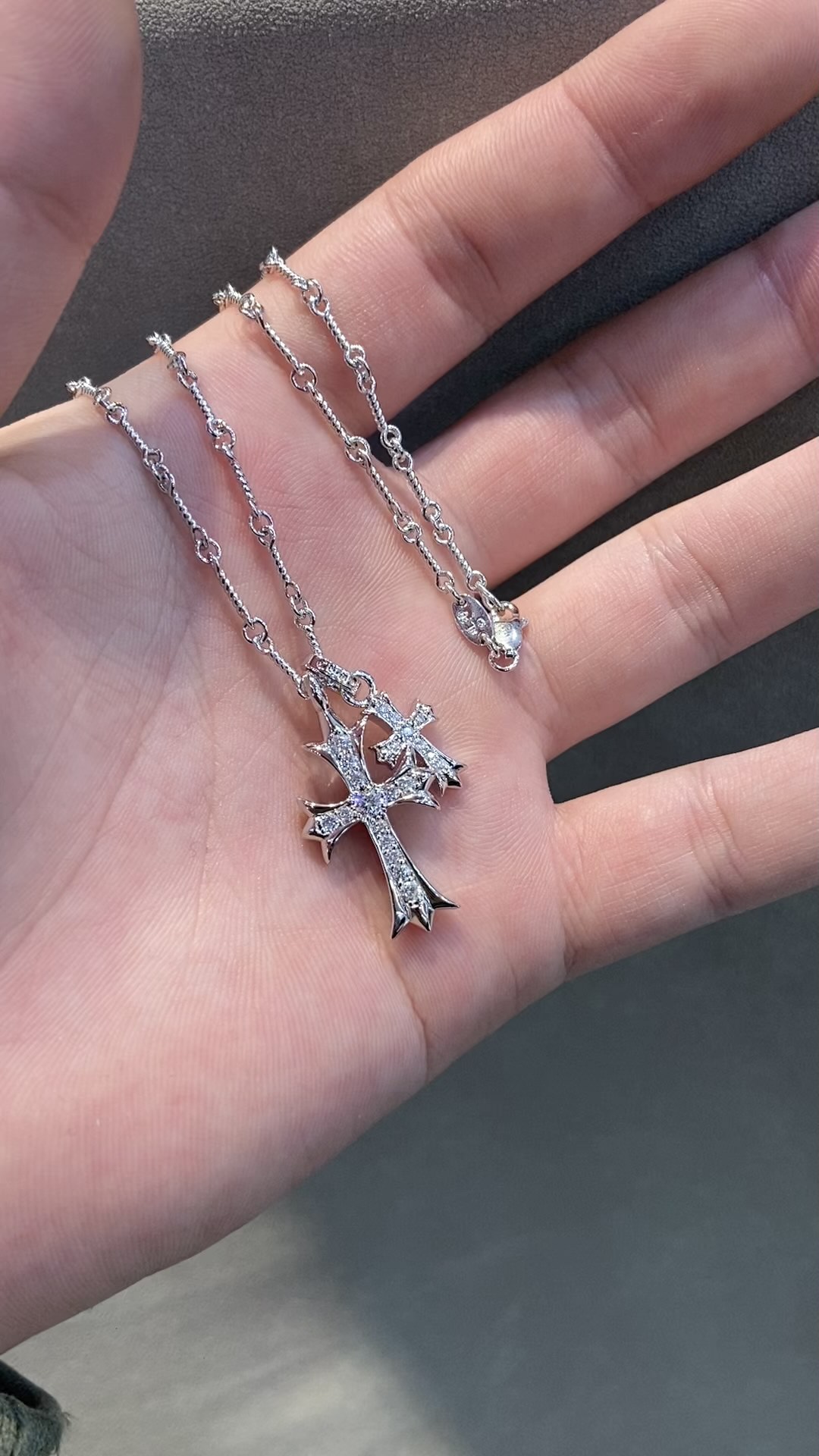 Chrome Hearts 克罗心 满钻双十字架项链 白金色
