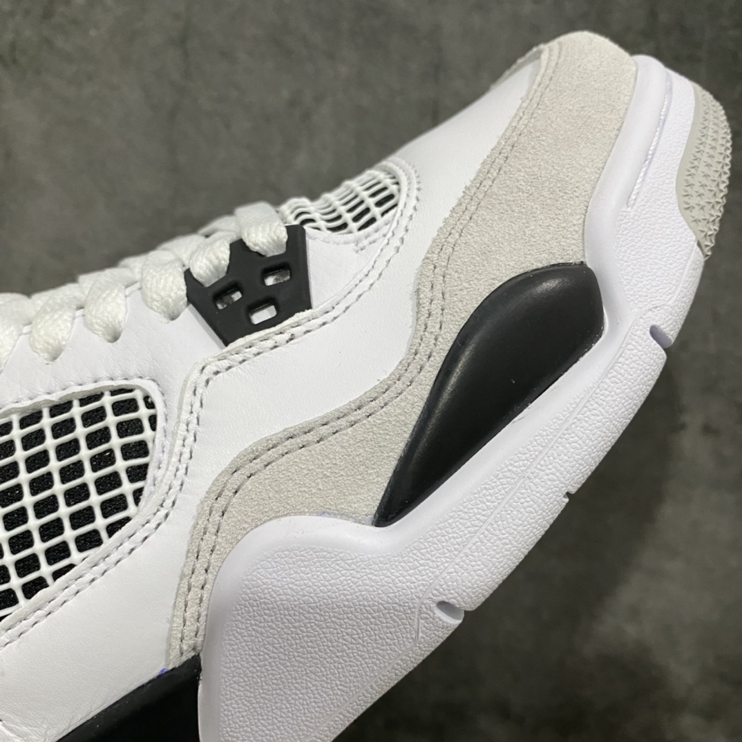 [Women's Shoes Made in Guan] Original Aj4 ”Military Black” Gray White Black Small White Cement 408452-111