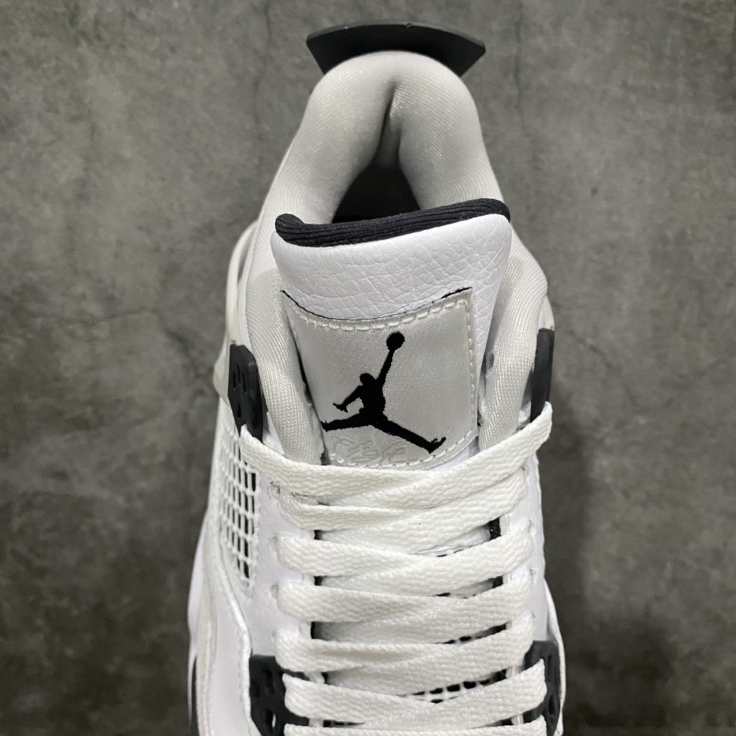 [Women's Shoes Made in Guan] Original Aj4 ”Military Black” Gray White Black Small White Cement 408452-111