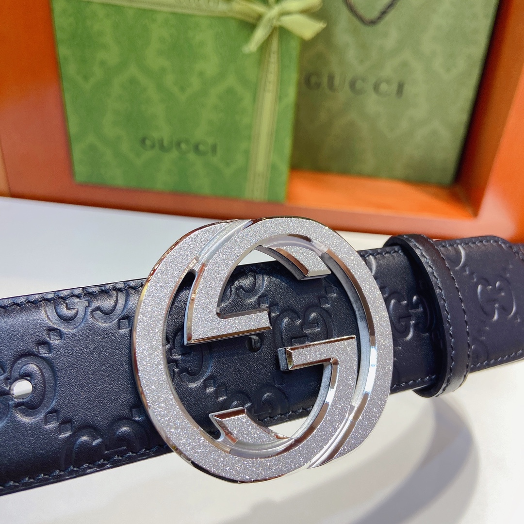 Gucci古奇经典款双面原厂小牛皮压