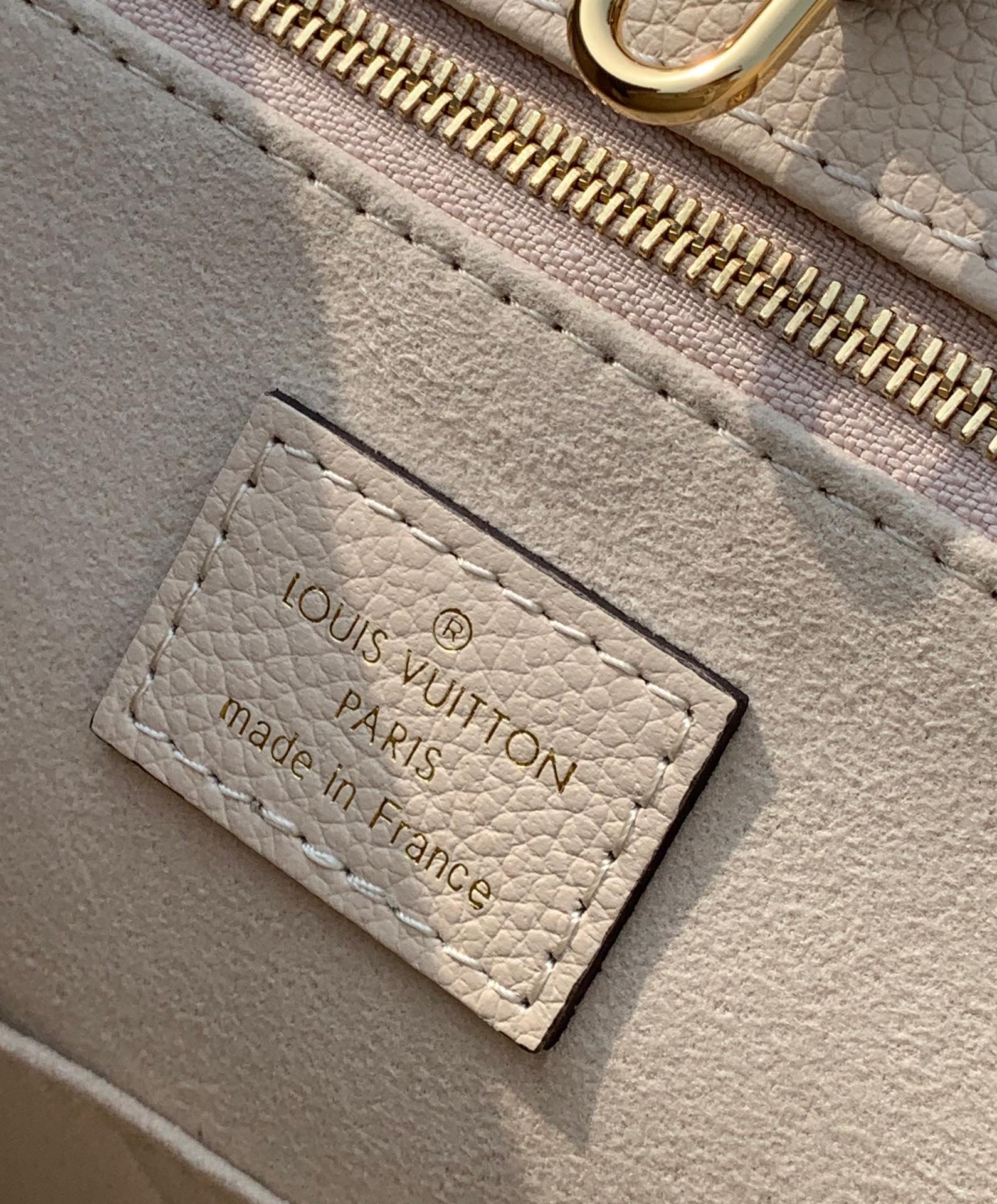 非市场普通货 进口皮料半钢五金中号尺寸35×27×14cm Lv全新奶白色Onthego来啦！M4653