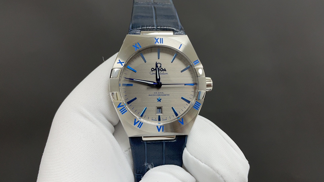 Omega 欧米茄 星座 至臻天文台 39mm 8800