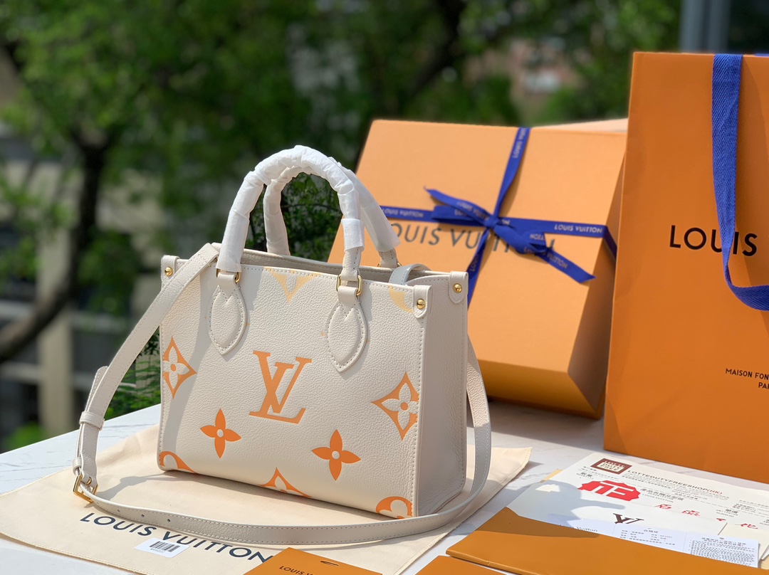 非市场普通货 进口皮料半钢五金 尺寸25-19-11.5㎝ 被L V疯狂迷住的粉丝们注意了，出新款M46