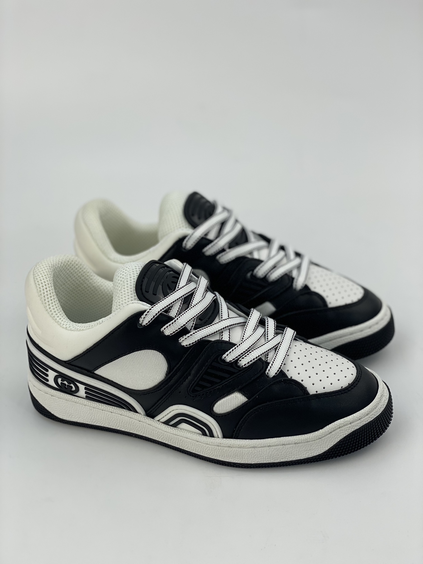 GUCCI sneakers purchasing top version space pattern imported top layer cowhide