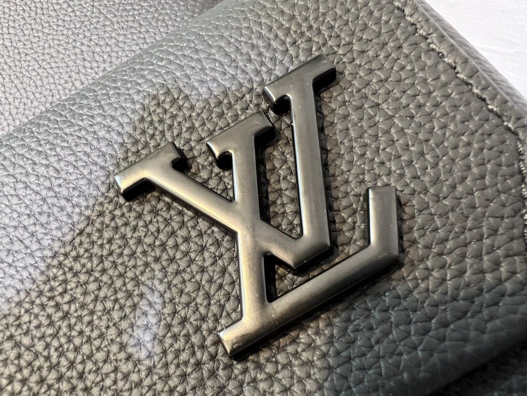 The new Aerogram Backpack brings a touch of refined elegance to - Bag 7