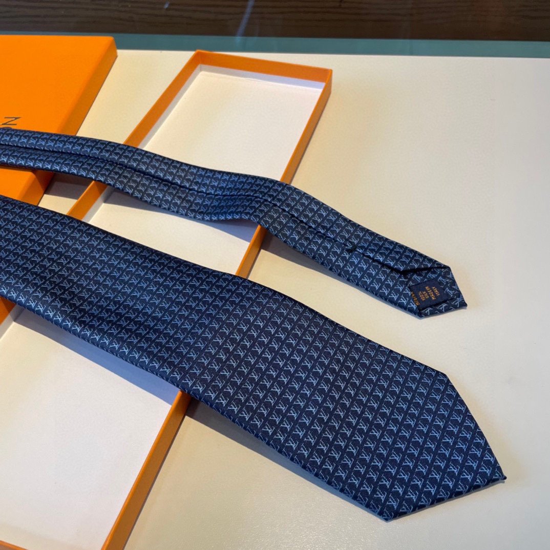 配包装男士领带系列L字母领带稀有展现