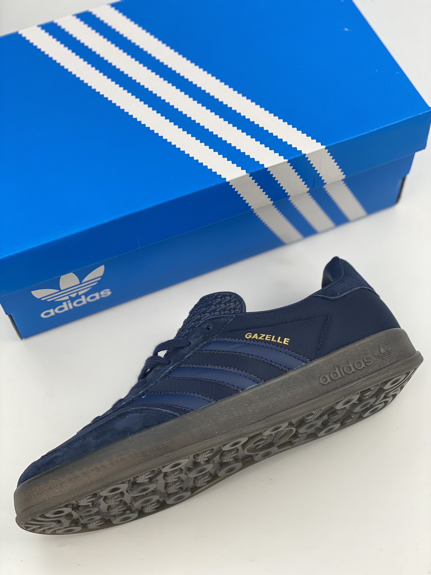 adidas Originals Gazelle INdoor Clover casual non-slip wear-resistant low-cut sneakers H06271