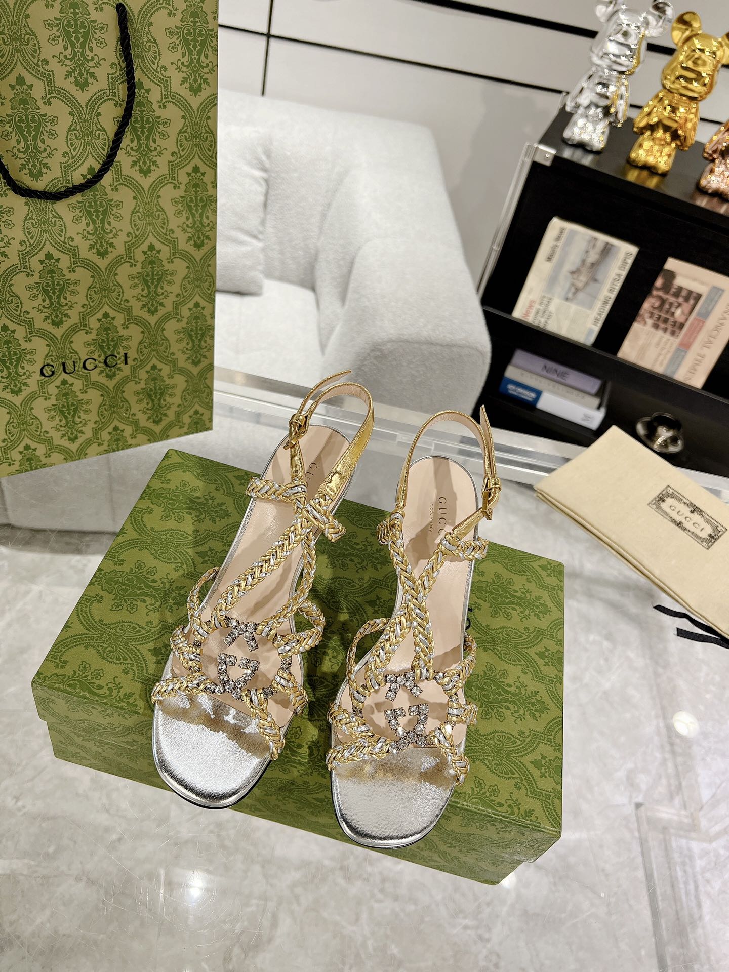 _dEi9sce5rnXNZtZCVP7iNZLjOwwpUk-_enkPnuQ