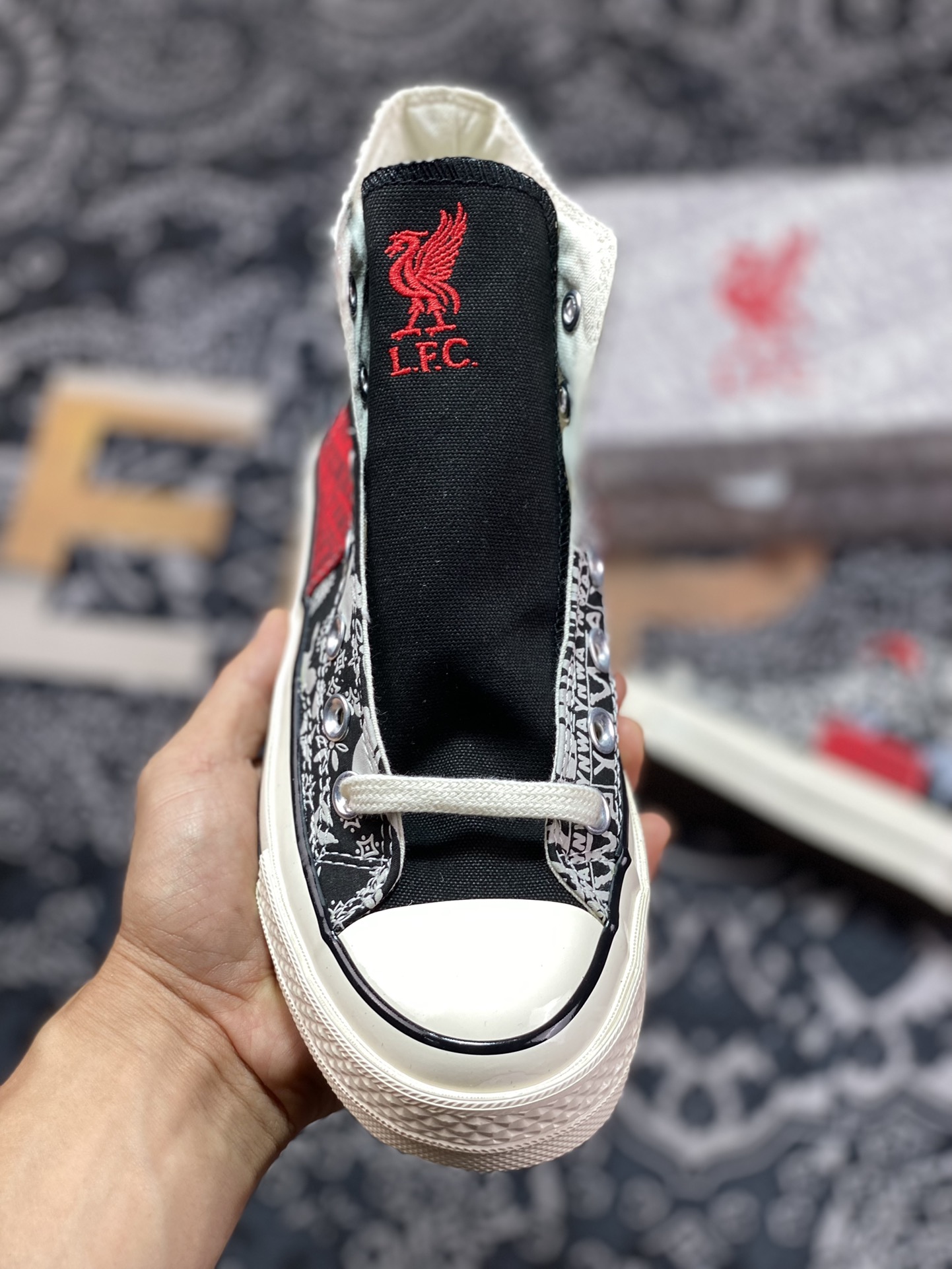 Converse x LFC Liverpool Football Club joint model