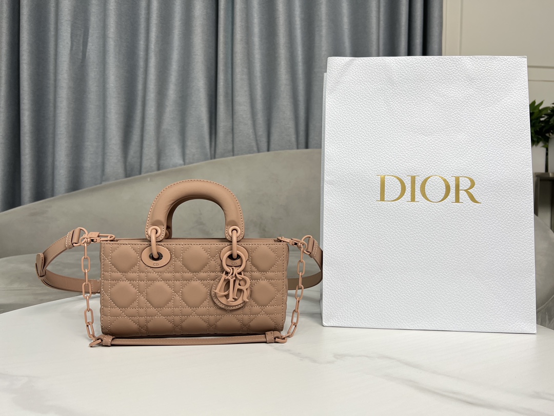 Dior Best
 Bags Handbags Pink Sewing Cowhide Frosted Lady Chains