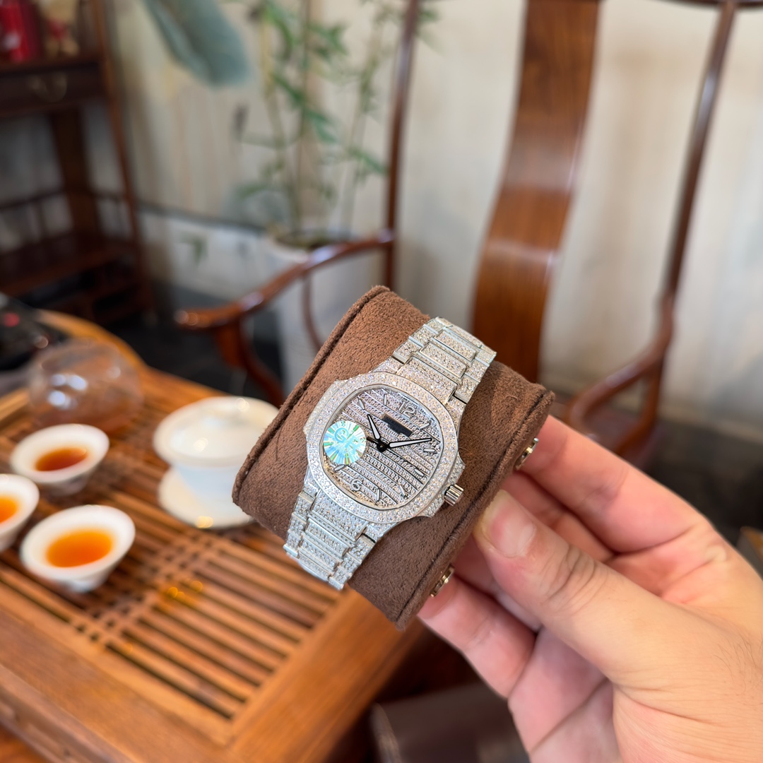 Patek Philippe Swiss Master Horology Mechanical Watch Timepiece 3