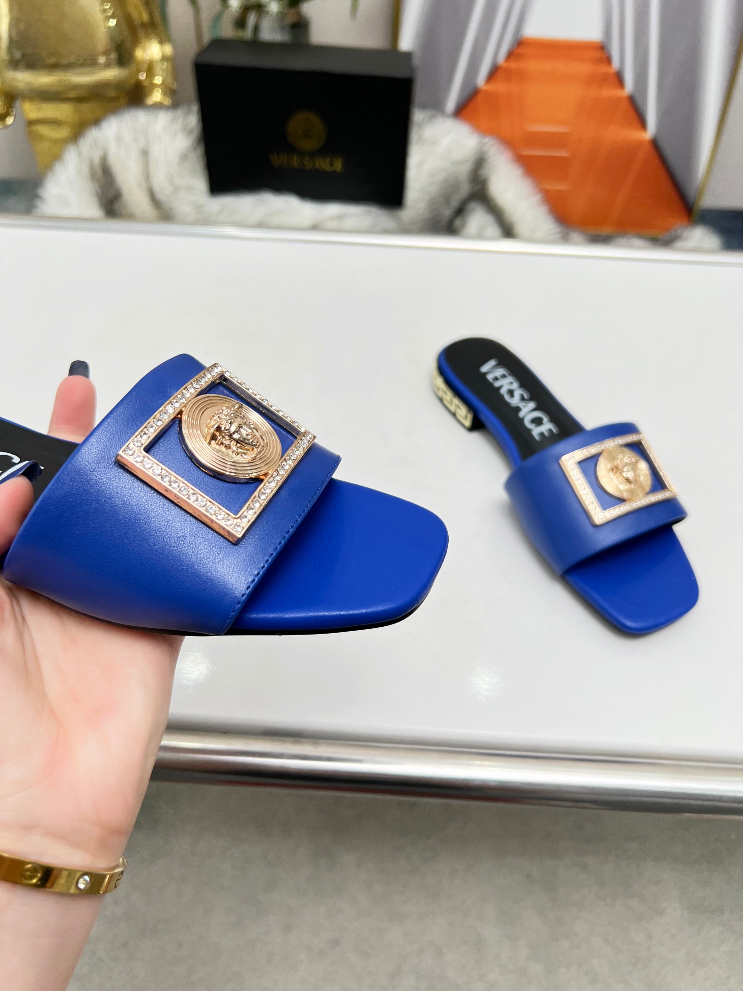 Factory precio: suela de cuero P215 suela de goma P180 yardas: 35-44 (44 se puede pedir) Versace nue