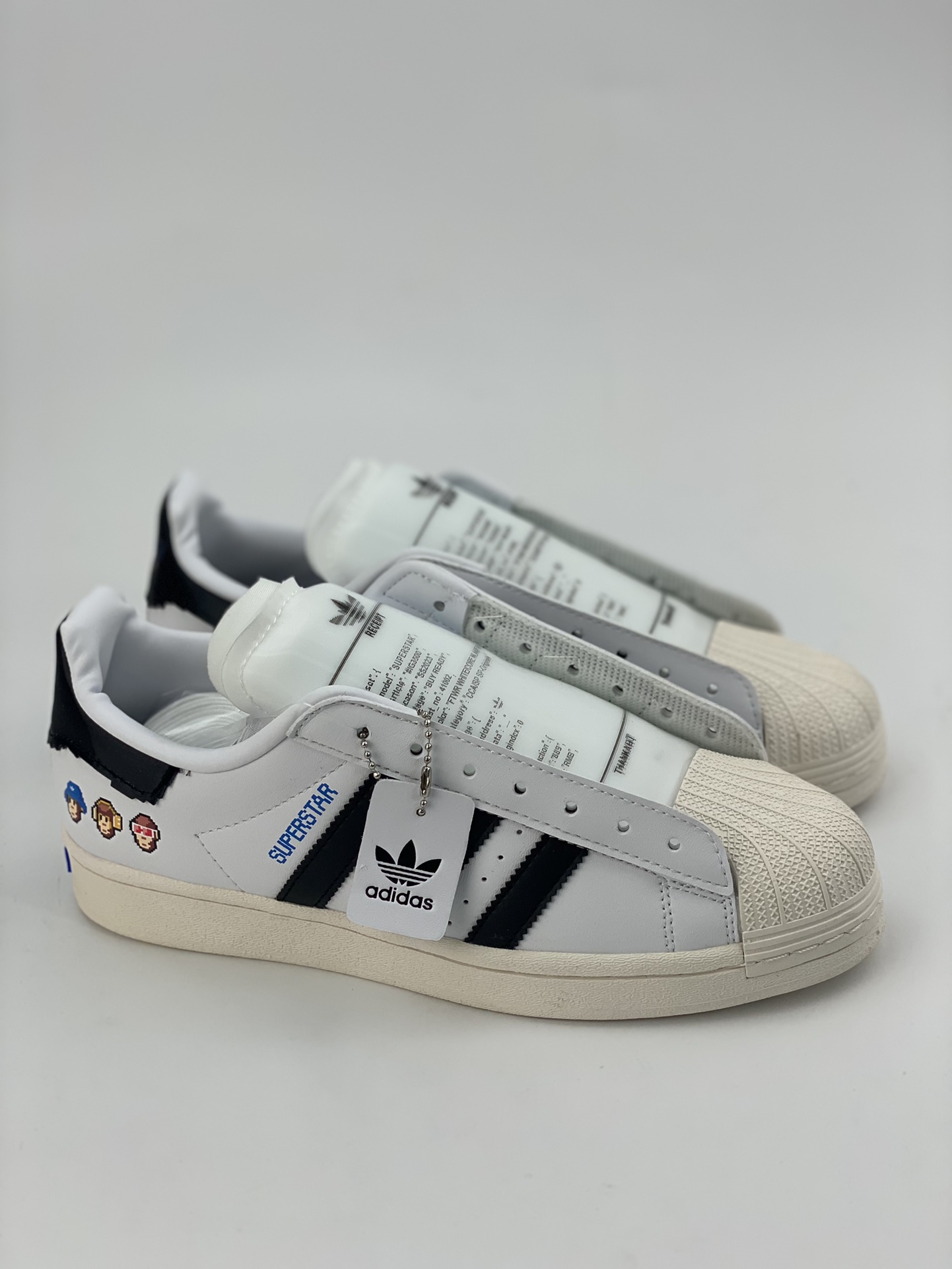 Monkey Kingdom Adidas Originals SUPERSTAR black and white pixel monkey IG3500