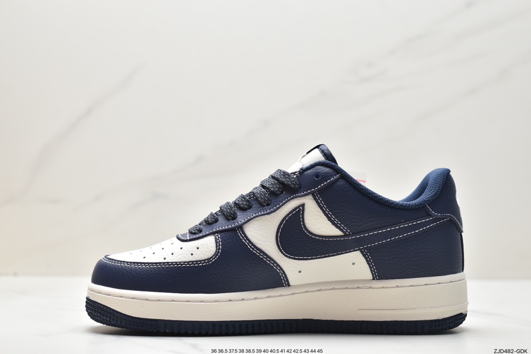 240 Nike Air Force 1 空军一号 AE1686-102