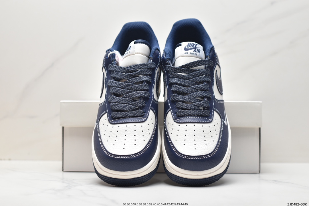240 Nike Air Force 1 空军一号 AE1686-102
