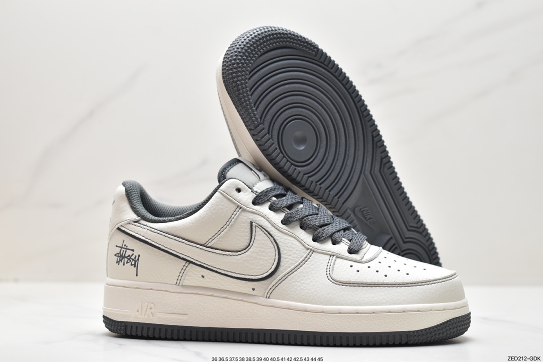 260 Nike Air Force 1' 07 空军一号低帮运动休闲板鞋 UN1635-111