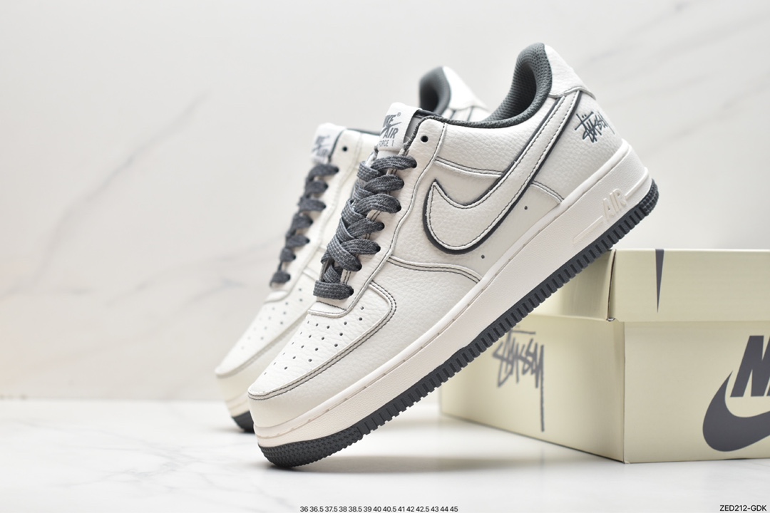 260 Nike Air Force 1' 07 空军一号低帮运动休闲板鞋 UN1635-111