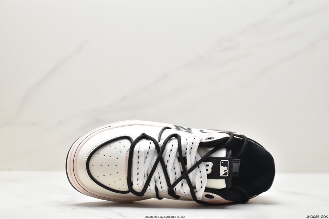 MLB Chunky Liner New York Yankees Senior Shoes Series Low-top Jogging Shoes ”Leather White Black NY Print” 3ASXCA12N