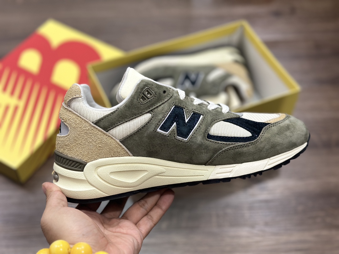 240 New Balance M990GB2 新百伦NB990V2 第二代总统复古慢跑鞋