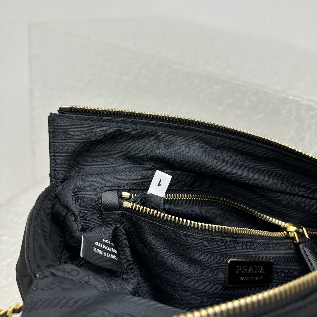 프라다 136567 가방 Prada Bag 썸네일 이미지